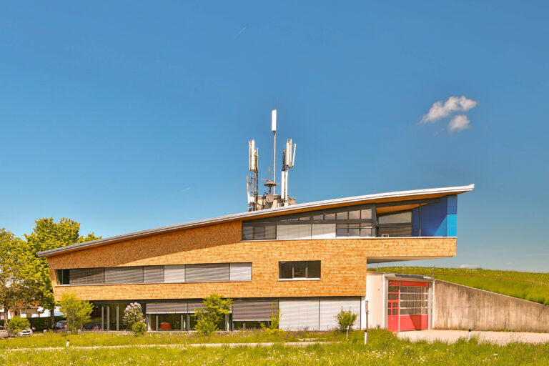 pfanner plan+bau gemeindezentrum möggers